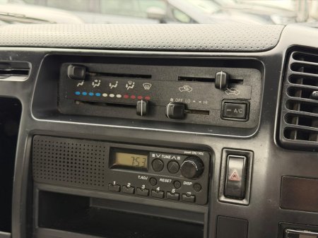 2015 Toyota Dyna - photo 13