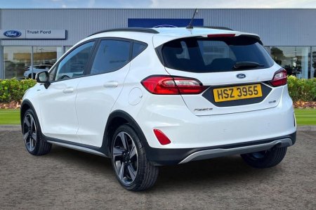 2023 Ford Fiesta - photo 2