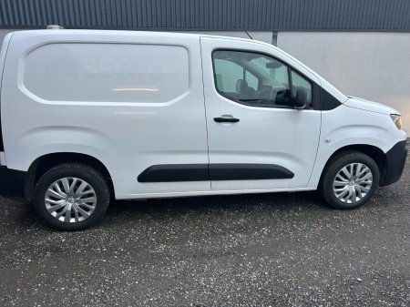 2022 Peugeot Partner - photo 3