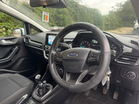 2018 Ford Fiesta - photo 10
