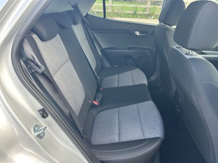 2026 Kia Stonic - photo 9