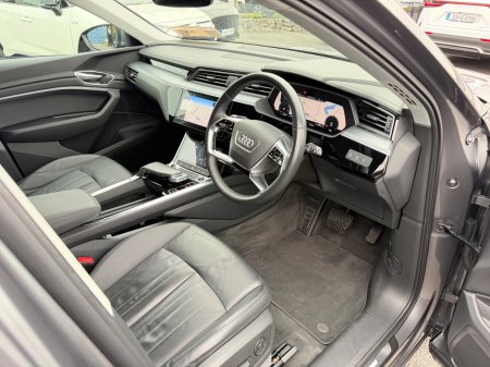 2021 Audi e-tron - photo 2