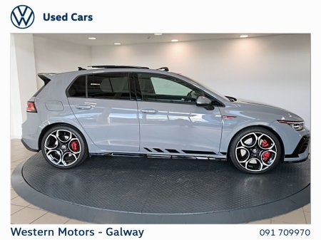 2025 Volkswagen Golf - photo 11