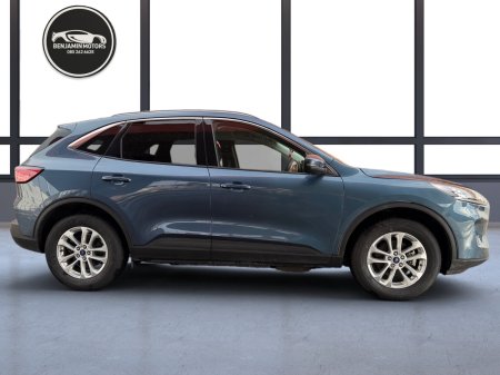 2022 Ford Kuga - photo 4