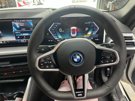 2025 BMW i4 - photo 8