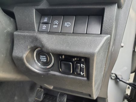 2023 Suzuki Jimny - photo 13