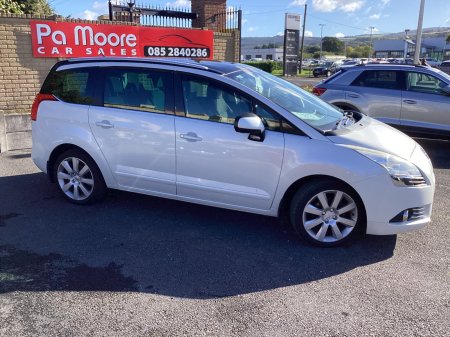 2014 Peugeot 5008 - photo 2