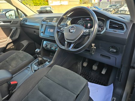 2017 Volkswagen Tiguan - photo 4