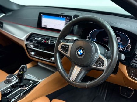 2019 BMW 5-Series - photo 9