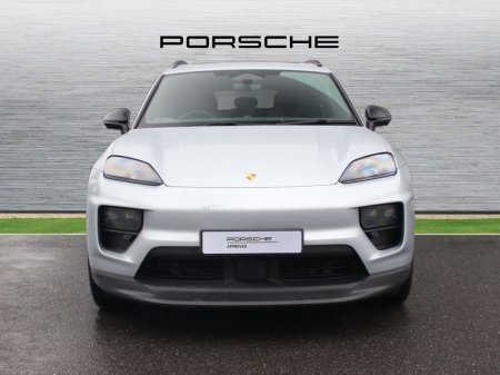 2026 Porsche Macan - photo 4