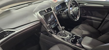 2017 Ford Mondeo - photo 13
