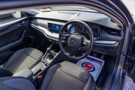 2022 Skoda Octavia - photo 8