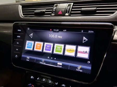 2020 Skoda Superb - photo 12