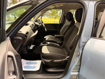 2015 Citroen C4 - photo 26