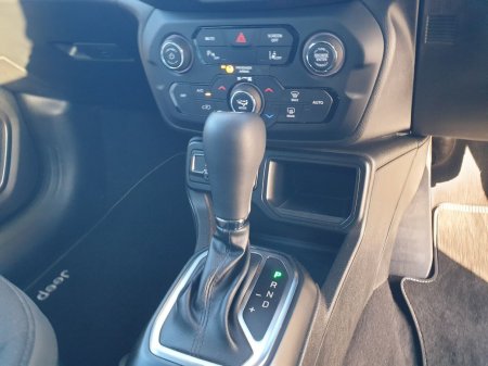 2024 Jeep Renegade - photo 20