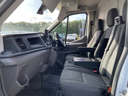 2021 Ford Transit - photo 16