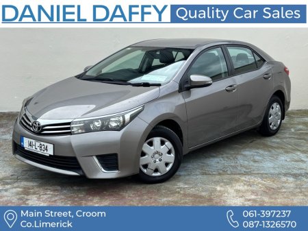 2014 Toyota Corolla - photo 2