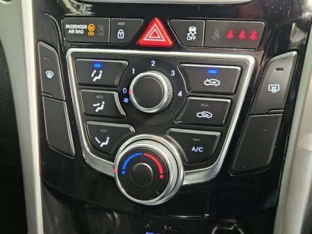 2015 Hyundai i30 - photo 12