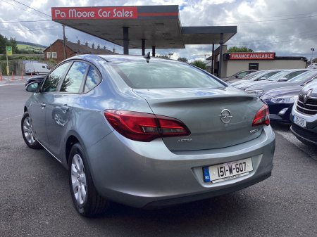 2015 Opel Astra - photo 6