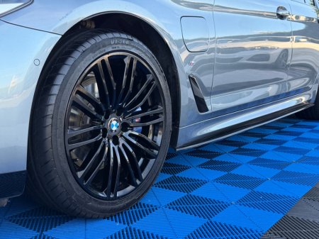 2017 BMW 5-Series - photo 13