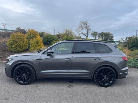2023 Volkswagen Touareg - photo 6
