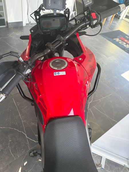 2021 Honda CB - photo 6