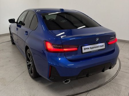 2025 BMW 3-Series - photo 23