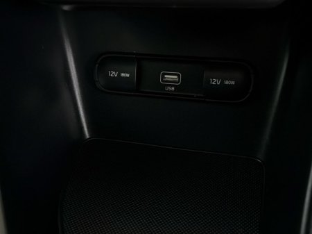 2022 Kia Sportage - photo 28