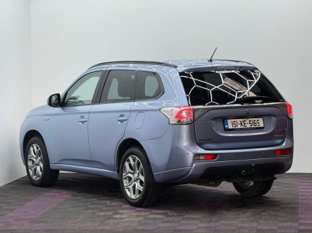 2015 Mitsubishi Outlander - photo 4