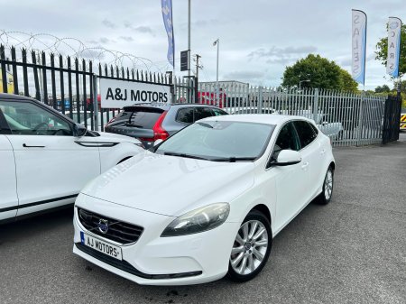 2015 Volvo V40