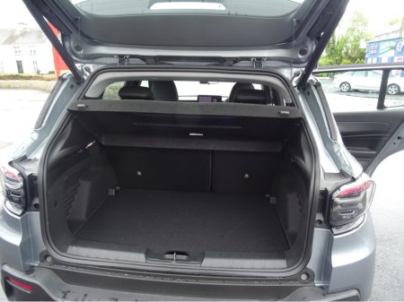 2025 Jeep Avenger - photo 10