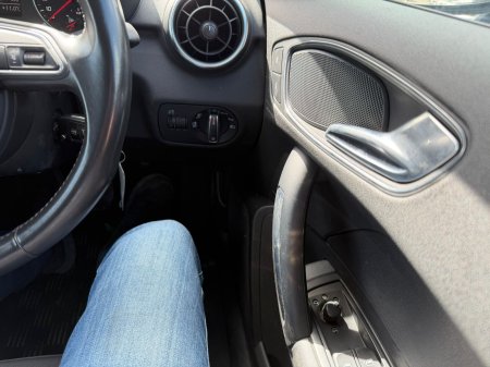 2011 Audi A1 - photo 12