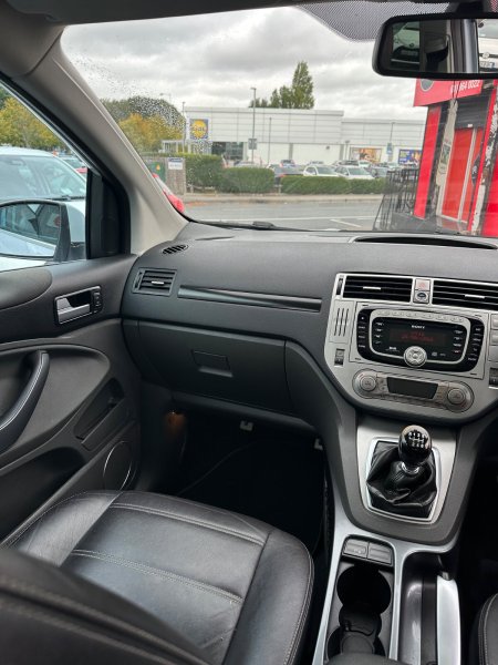 2010 Ford Kuga - photo 13