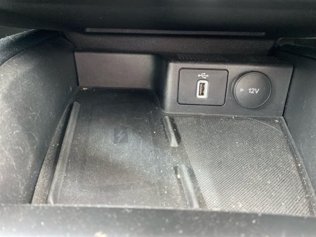 2020 Ford Focus - photo 16