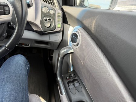 2010 Honda CR-Z - photo 13