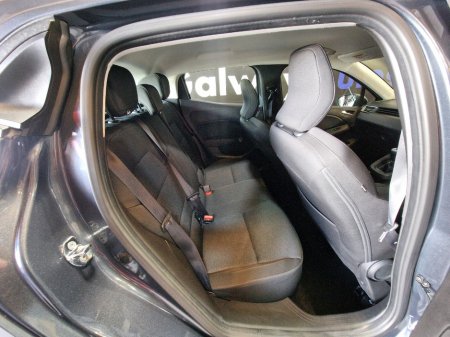 2022 Renault Clio - photo 30