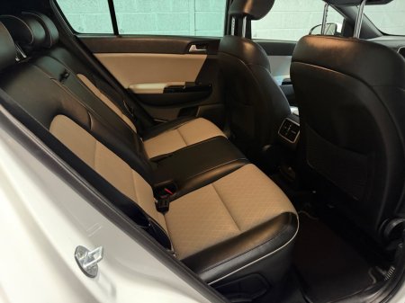 2018 Kia Sportage - photo 15