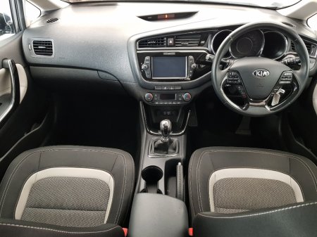 2018 Kia Ceed - photo 5