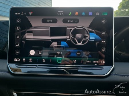 2025 Volkswagen Tiguan - photo 24
