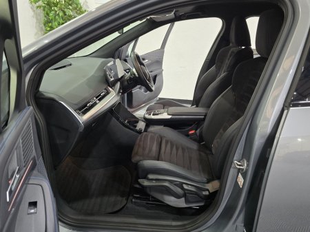 2023 BMW 2-Series - photo 9