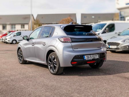 2025 Peugeot 208 - photo 15