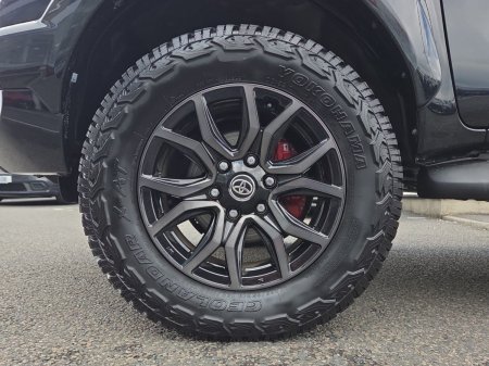 2023 Toyota Hilux - photo 15