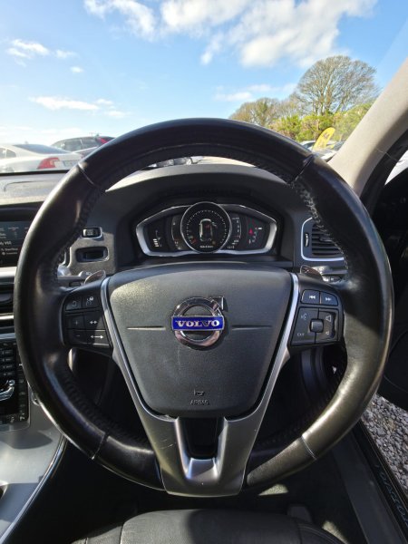 2018 Volvo V60 - photo 15