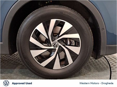 2026 Volkswagen Tiguan - photo 9