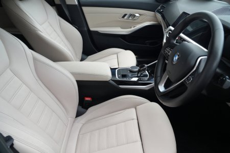 2021 BMW 3-Series - photo 11