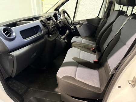 2014 Opel Vivaro - photo 10