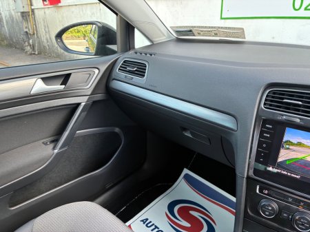 2017 Volkswagen Golf - photo 23
