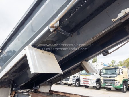 2022 VOLVO FMX 420 - photo 27
