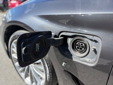 2018 BMW 5-Series - photo 11