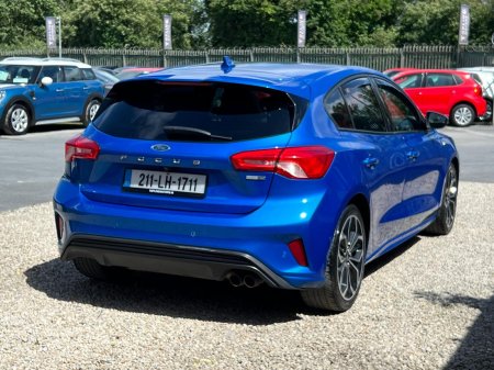 2021 Ford Focus - photo 6